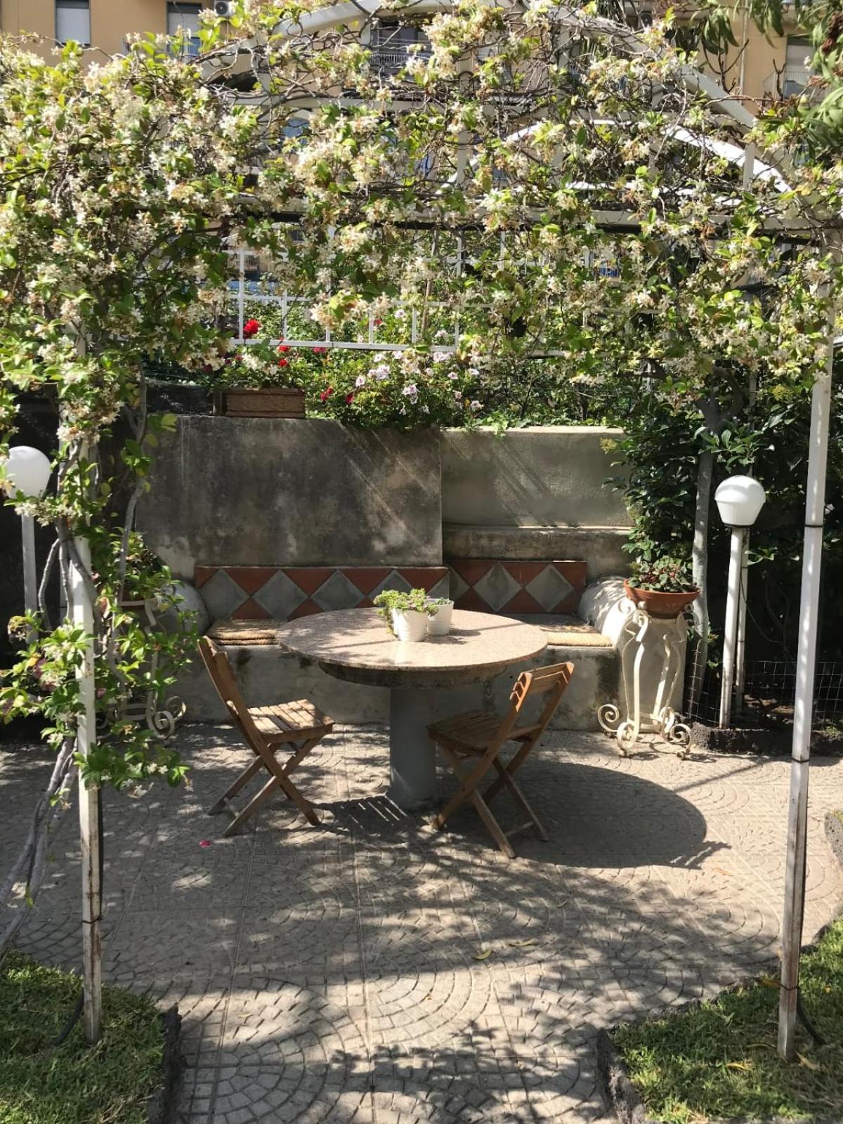 Casa Delle Rose Villa Катания Екстериор снимка
